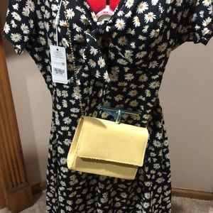 Vegan shoulder bag